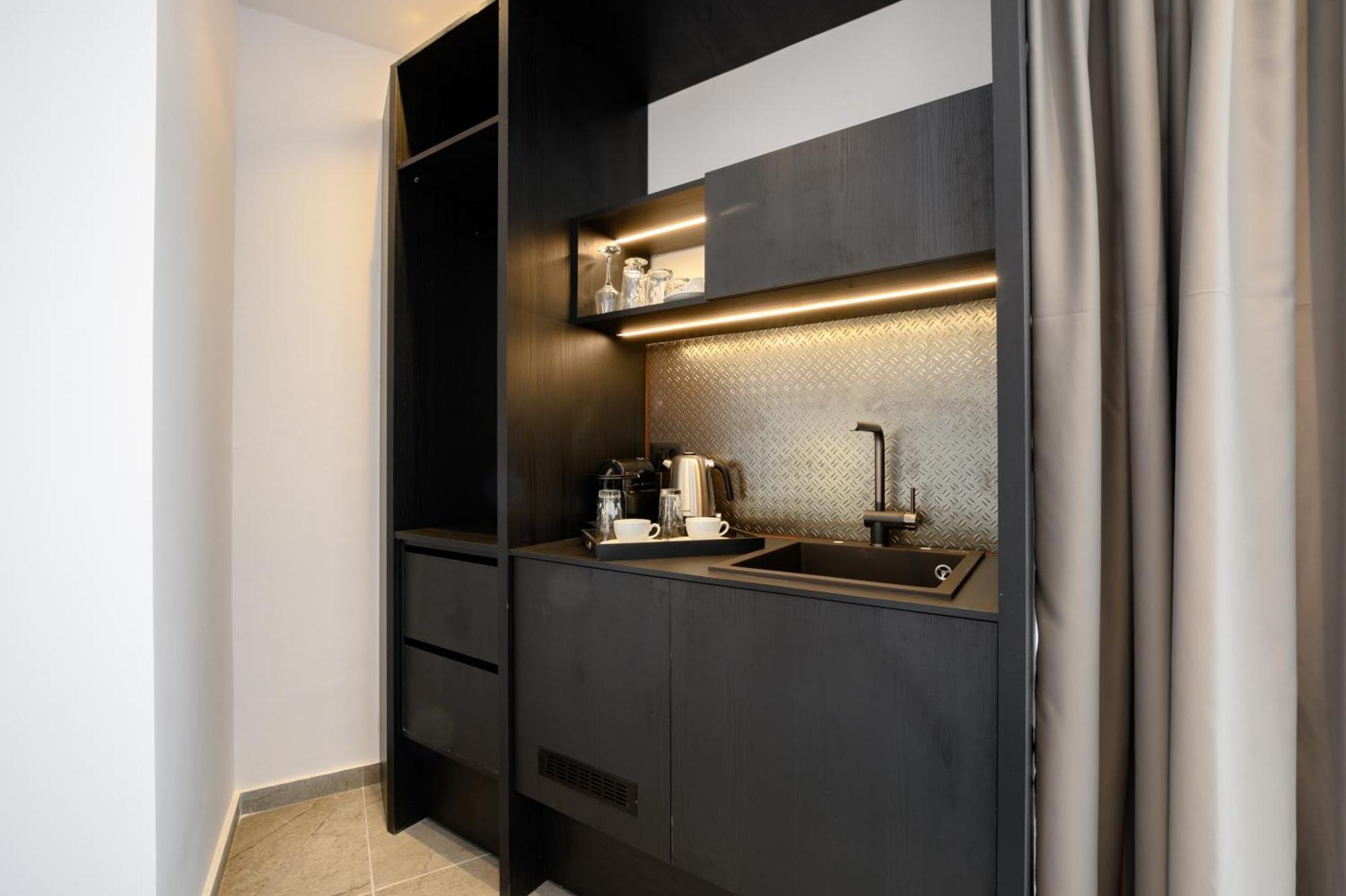 Ecoheaven Suites Amoudara Lasithiou エクステリア 写真