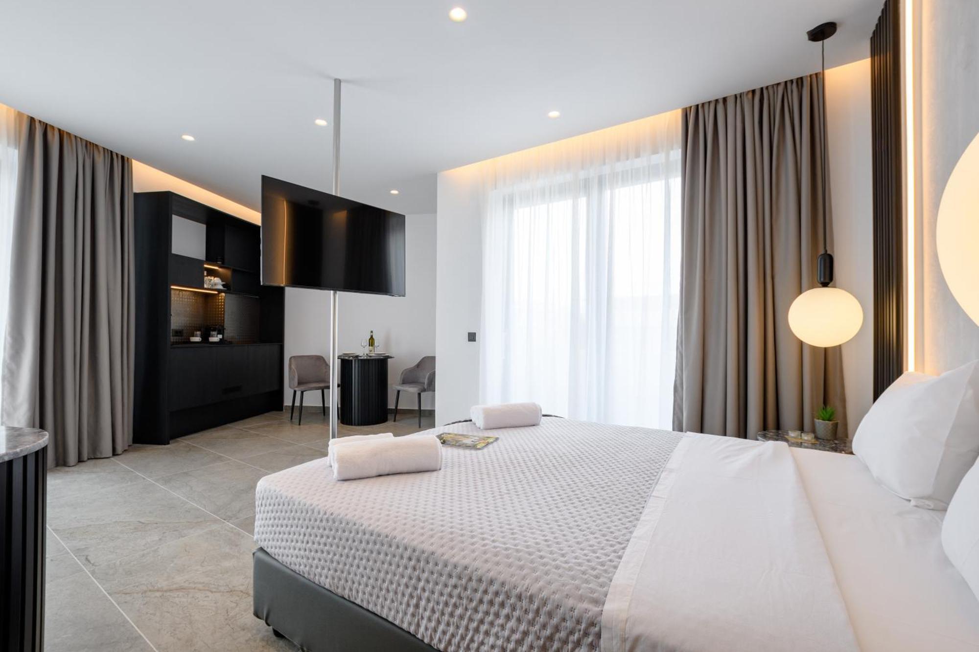 Ecoheaven Suites Amoudara Lasithiou エクステリア 写真