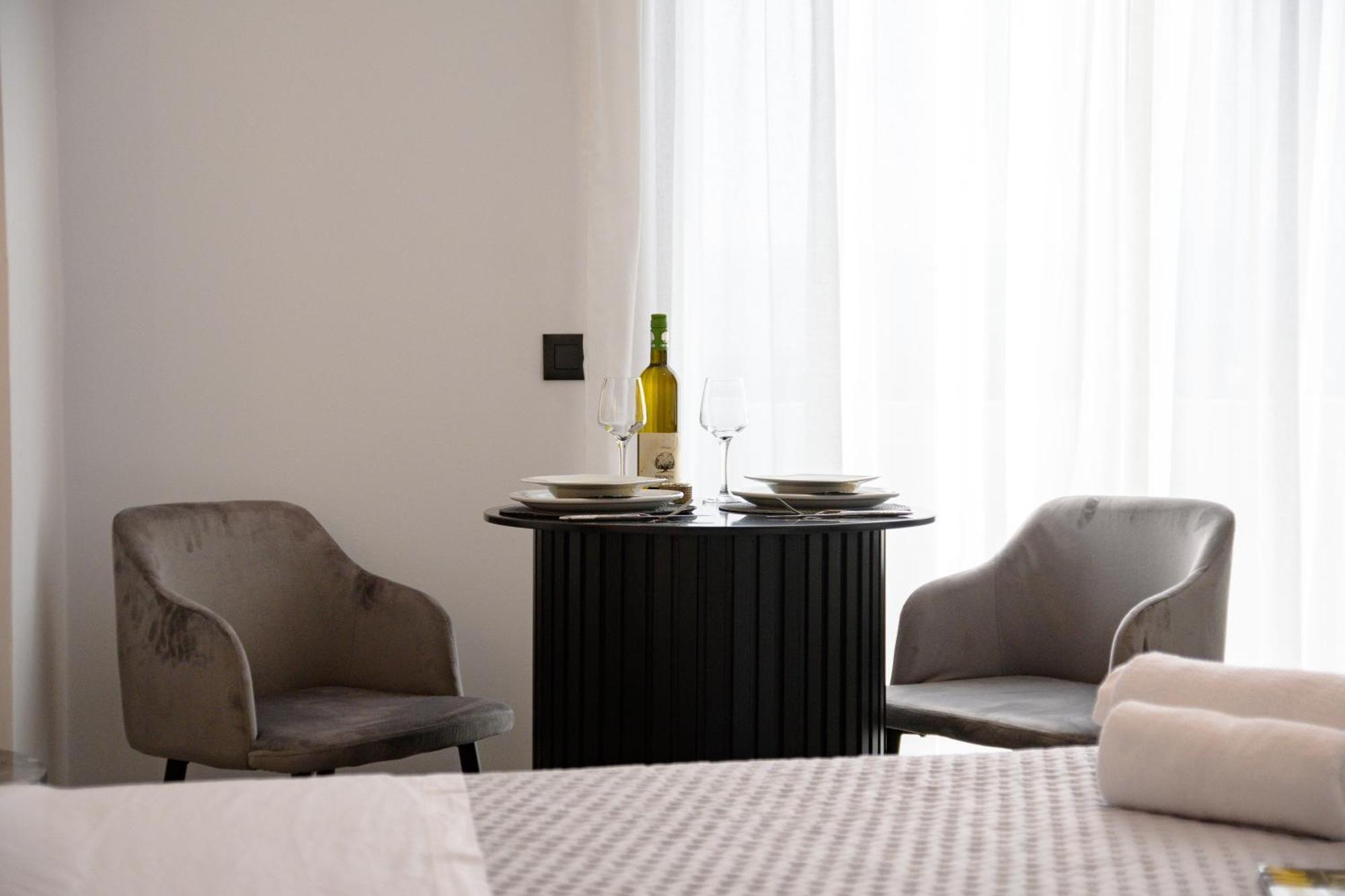 Ecoheaven Suites Amoudara Lasithiou エクステリア 写真